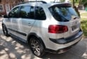 Autos - Volkswagen Suran cross 2014 GNC 180000Km - En Venta