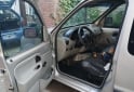 Utilitarios - Renault Kangoo 2012 GNC 200000Km - En Venta