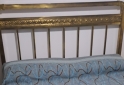 Hogar - Vendo Cama de Bronce con Colch�n Simmons - En Venta
