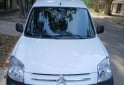 Utilitarios - Citroen Berlingo Furgon 1.4 2016 Nafta 86000Km - En Venta