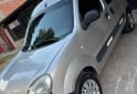 Utilitarios - Renault Kangoo 2015 GNC 199000Km - En Venta