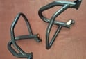 Accesorios para Motos - Defensas + Parabrisa (sin uso) Dominar 400 Tourer - En Venta