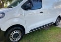 Utilitarios - Peugeot Expert. 2021 Diesel 120000Km - En Venta