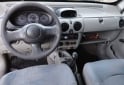 Utilitarios - Renault kangoo 2005 Diesel 333220Km - En Venta