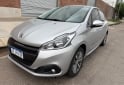 Autos - Peugeot 208 feline 2020 Nafta 76000Km - En Venta