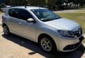 Autos - Renault Sandero Dynamique 1.6 8.V 2017 GNC 124000Km - En Venta