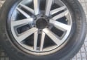Accesorios para Autos - Llantas 18 Toyota Hilux Sw4 Muy buenas $1.500.000 las 4. NO BAJO PRECIO - En Venta