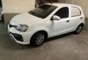 Autos - Toyota Etios de carga 2023 Nafta 97000Km - En Venta
