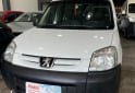 Utilitarios - Peugeot Partner 2016 Diesel 94000Km - En Venta