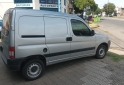 Utilitarios - Citroen BERLINGO FURGON HDI 2018 Diesel 190000Km - En Venta