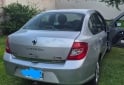 Autos - Renault Symbol 2009 GNC 93500Km - En Venta