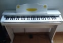 Instrumentos Musicales - Piano electrónico Con mueble. 61 teclas. Artesia Fun. Excelente estado - En Venta