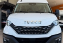 Utilitarios - Iveco Daily 50 17 Minibus 2022 Diesel 1200Km - En Venta