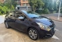 Autos - Peugeot 208 Feline 2017 Nafta 130000Km - En Venta