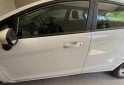 Autos - Ford Fiesta  S PLus 2018 Nafta 180000Km - En Venta