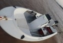 Embarcaciones - Bote 3.80 mts con Tohatsu 40 a�o 2000 - En Venta