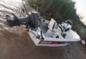 Embarcaciones - Bote 3.80 mts con Tohatsu 40 a�o 2000 - En Venta
