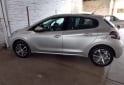 Autos - Peugeot 208 feline 2017 Nafta 83000Km - En Venta