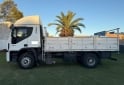 Camiones y Gr�as - IVECO CURSOR 330 � MODELO 2013 - En Venta