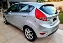 Autos - Ford Fiesta kinetic Titanium 2013 GNC  - En Venta