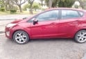 Autos - Ford Fiesta Titanium 2013 Nafta 188000Km - En Venta