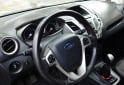 Autos - Ford Fiesta Titanium 2013 Nafta 188000Km - En Venta