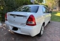 Autos - Toyota Etios 1,5 XLS. 4 puertas 2015 Nafta 140000Km - En Venta
