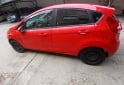Autos - Ford Fiesta kinetick 2015 Nafta 102000Km - En Venta
