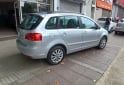 Autos - Volkswagen Suran highline 2011 Nafta 145000Km - En Venta