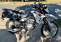 Motos - Honda Xr 150l 2025 Nafta 3500Km - En Venta