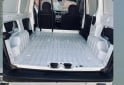 Utilitarios - Peugeot Partner kangoo Fiorino 2017 Diesel 151Km - En Venta