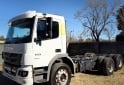 Camiones y Grúas - Mercedez Benz Atego 1721 Balancin - En Venta