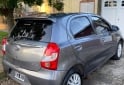 Autos - Toyota Etios 2014 Nafta 87000Km - En Venta