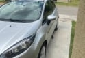 Autos - Ford Fiesta kinetic S 2016 Nafta 85000Km - En Venta