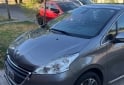 Autos - Peugeot 208 2014 Nafta 120000Km - En Venta