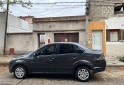 Autos - Ford Fiesta max 2011 Nafta 160000Km - En Venta