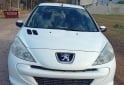 Autos - Peugeot 207 2014 Nafta 140000Km - En Venta