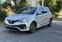 Autos - Toyota ETIOS PLATINIUM 2017 Nafta 45000Km - En Venta