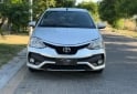 Autos - Toyota ETIOS PLATINIUM 2017 Nafta 45000Km - En Venta