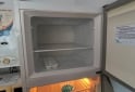 Hogar - Heladera Westinghouse con Freezer - En Venta