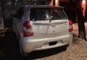 Autos - Toyota Etios Xls 2014 Nafta 140000Km - En Venta