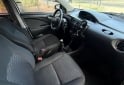 Autos - Toyota Etios 2014 Nafta 131000Km - En Venta