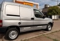 Utilitarios - Peugeot PARNERT  FURGON 2011 Nafta 173256Km - En Venta