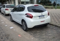 Autos - Peugeot 208 ALLURE 2017 Nafta 92000Km - En Venta