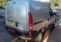 Utilitarios - Renault KANGOO FURG�N 2017 GNC 111111Km - En Venta