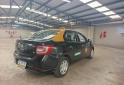 Autos - Renault logan 2018 GNC 220000Km - En Venta