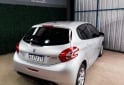 Autos - Peugeot 208 allure 2016 Nafta 120000Km - En Venta
