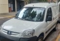 Utilitarios - Peugeot Partner 2015 Diesel 180000Km - En Venta