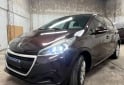 Autos - Peugeot 208 2017 Nafta 100000Km - En Venta