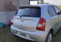 Autos - Toyota Etios 2016 Nafta 165000Km - En Venta